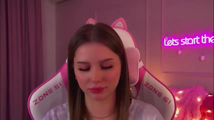 dianabecker Adult Chat December 1, 2025