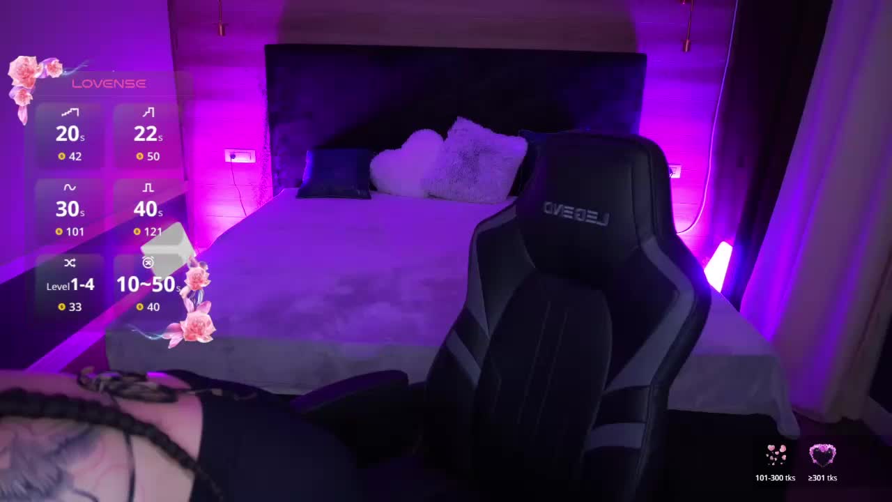 MirielleNymph Adult Chat December 1, 2025