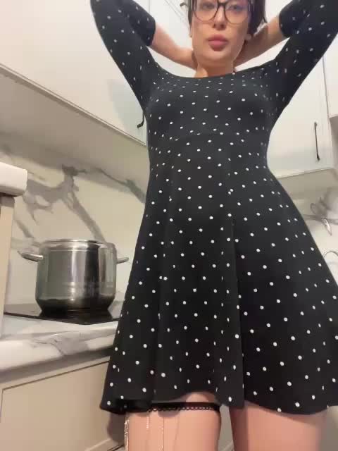 Azilanomi Adult Chat December 1, 2025