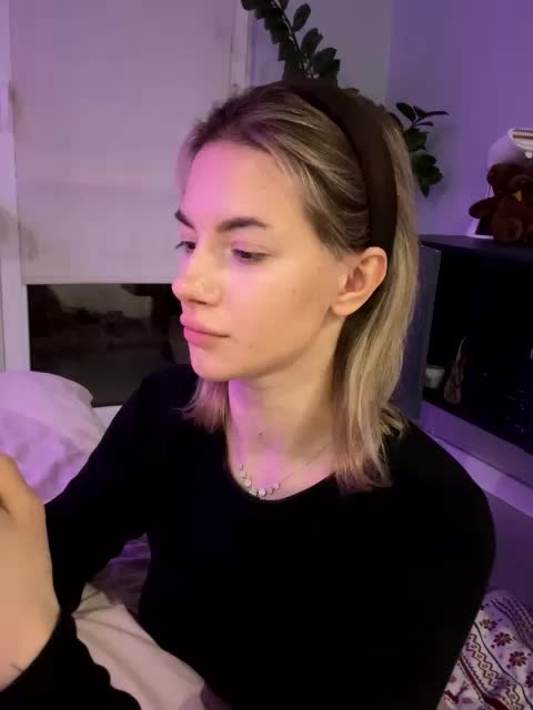 Millashaa Adult Chat December 1, 2025