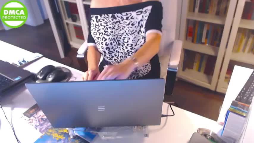 _Angelina_ Adult Chat December 1, 2025