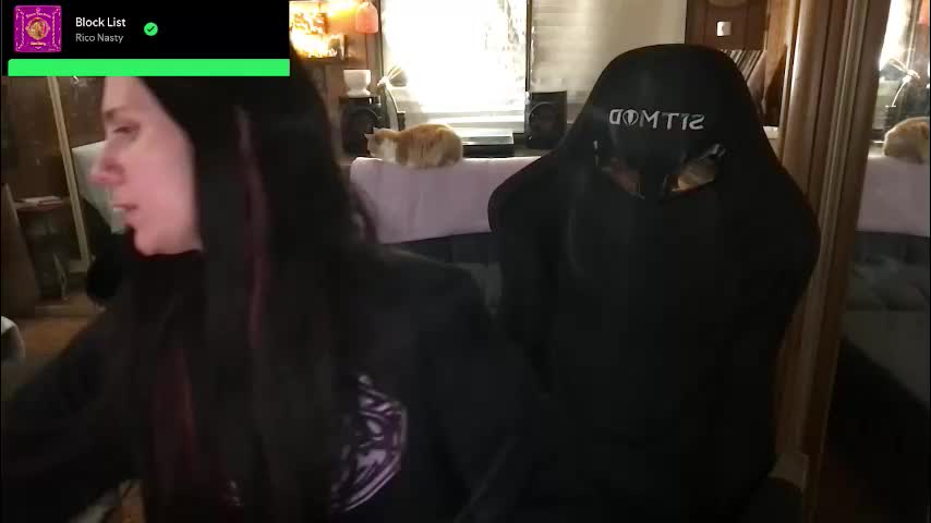 incognitoqueen Adult Chat December 1, 2025