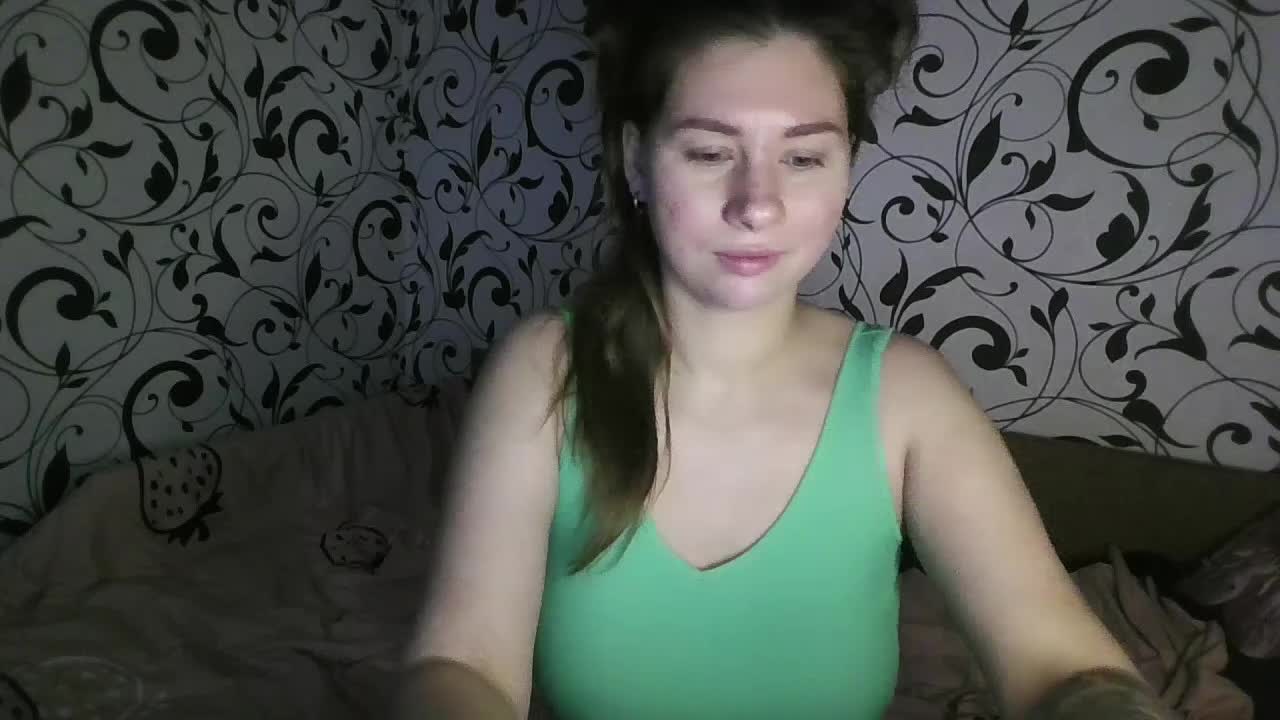 YourEmilie Adult Chat December 1, 2025