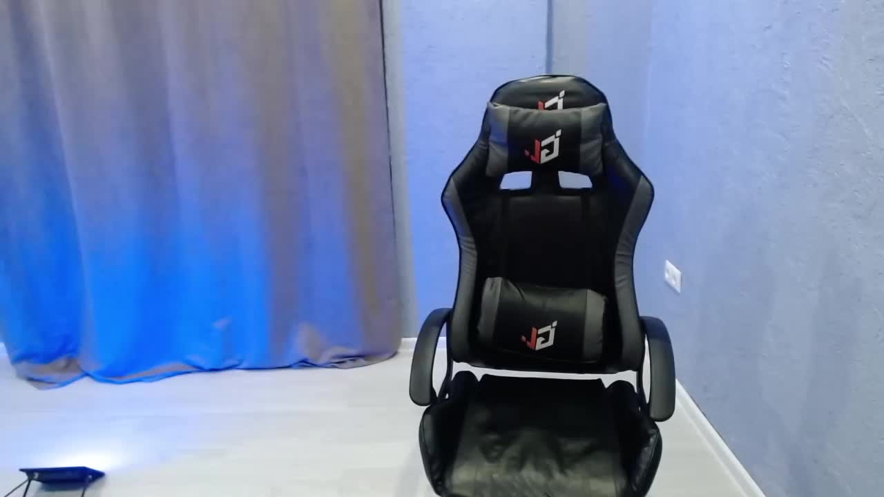 FalconFamily Adult Chat December 1, 2025