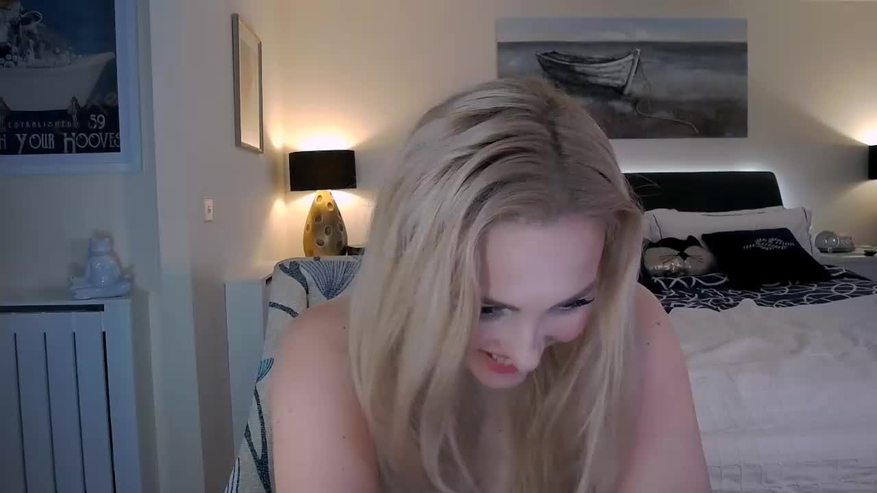 DeliciousAlba Adult Chat December 1, 2025