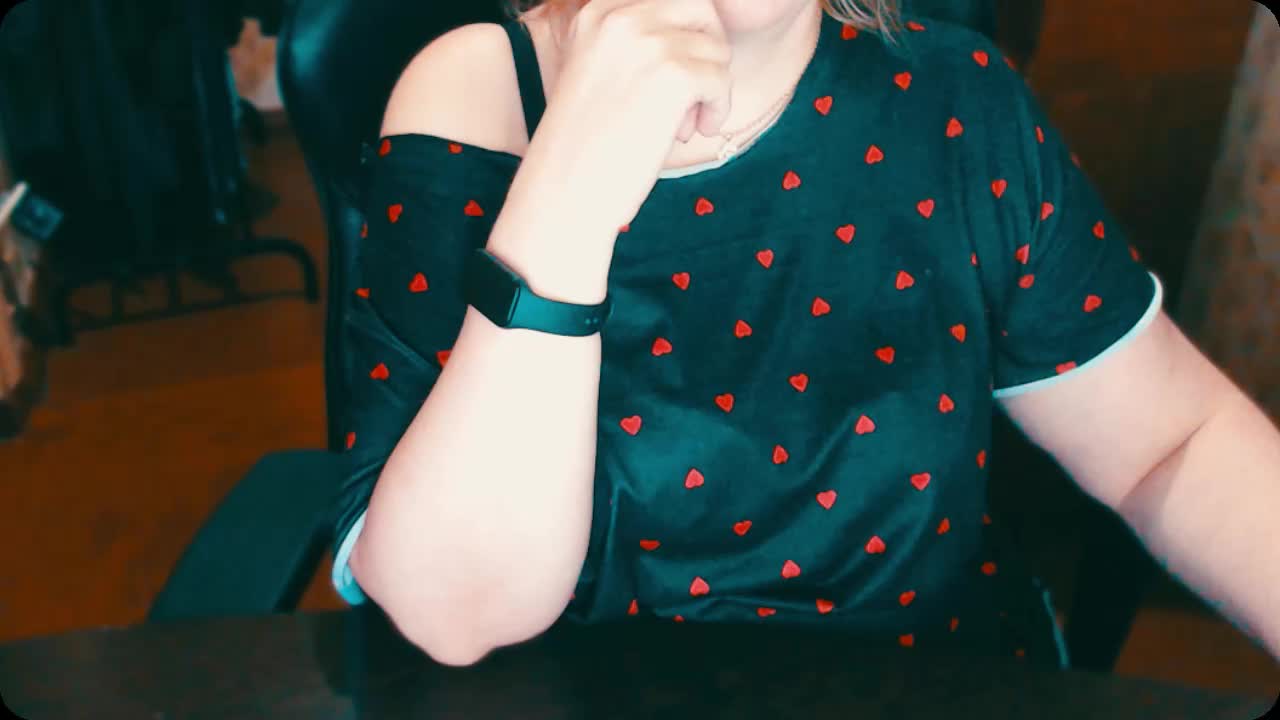 Alisa1917 Adult Chat December 1, 2025