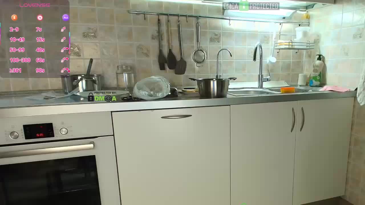 RedAura Adult Chat December 1, 2025