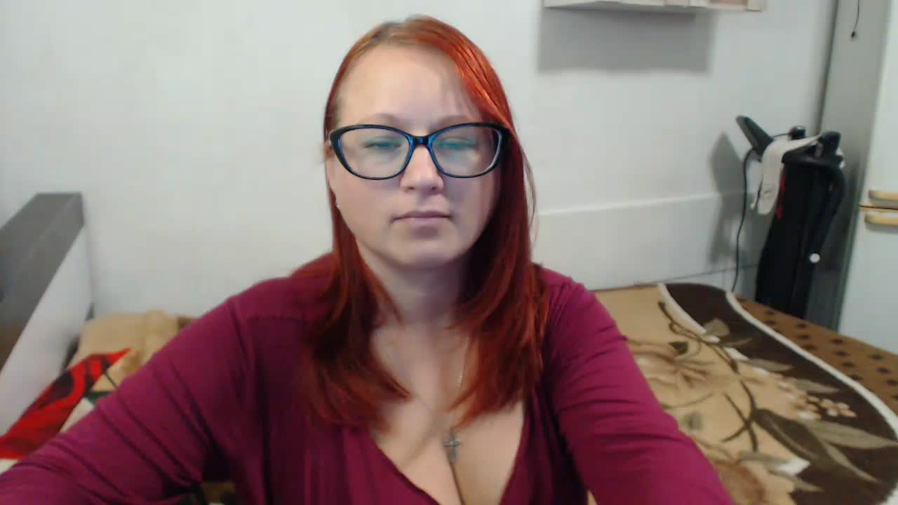 Lilia4joy Adult Chat December 1, 2025