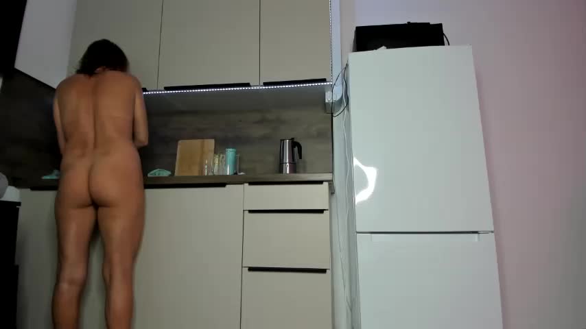 EditaMilf Adult Chat December 1, 2025