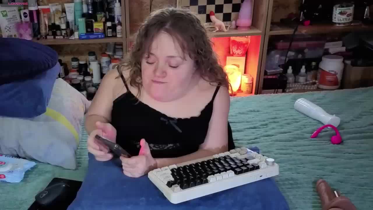 MiniNatali Adult Chat December 1, 2025