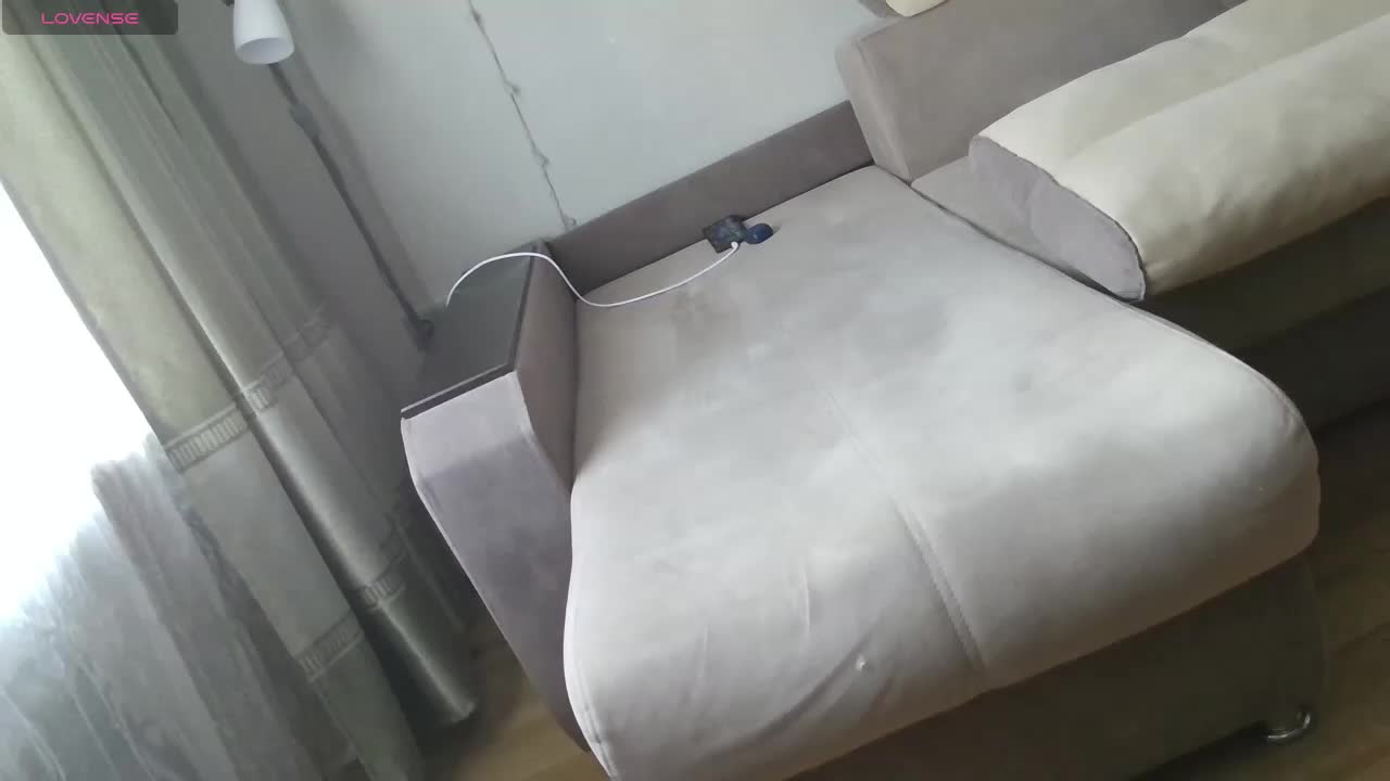 Milaa1998 Adult Chat December 1, 2025