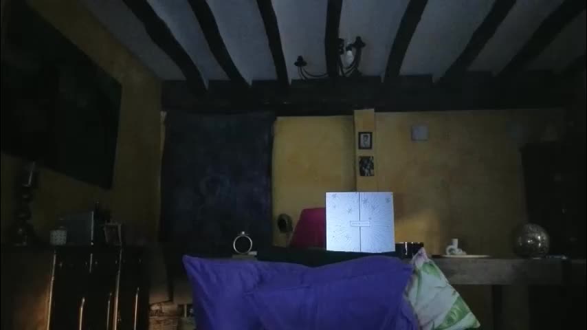 vampwoman Adult Chat December 1, 2025