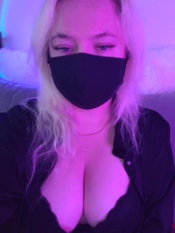 Alicekitty Adult Chat December 1, 2025