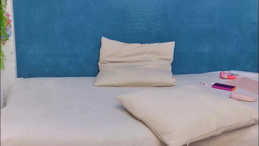 _mooncake Adult Chat December 2, 2025