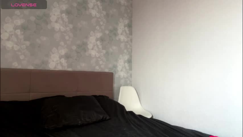 mia_shade Adult Chat December 1, 2025