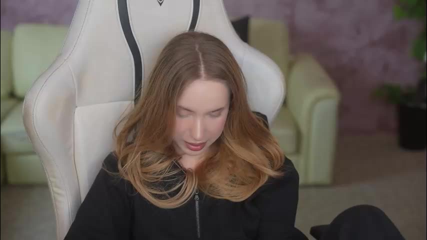 anabel054 Adult Chat December 2, 2025