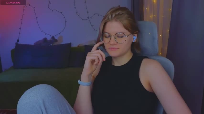 _JessieVibes Adult Chat December 2, 2025