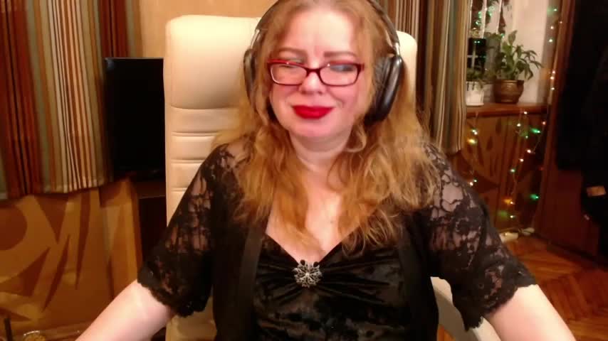 Miss_Tress Adult Chat December 2, 2025