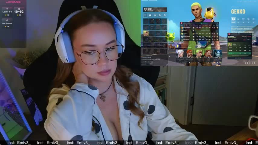 Emili1- Adult Chat December 1, 2025