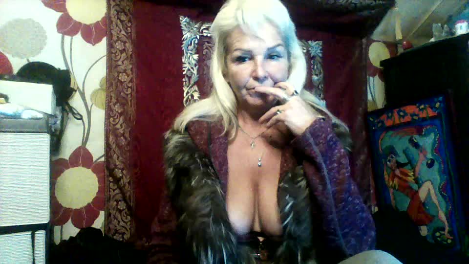 CassandraSandra44 Adult Chat December 1, 2025