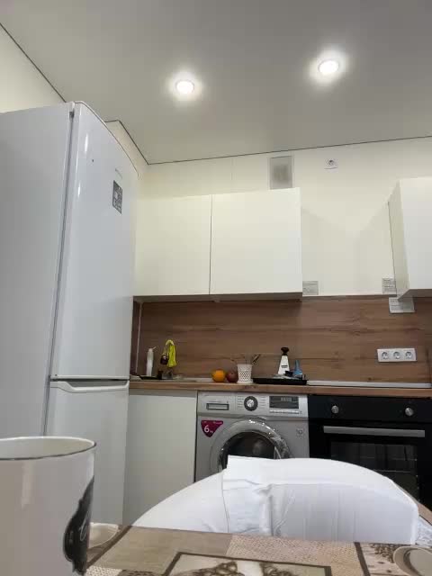 vik77777A Adult Chat December 1, 2025