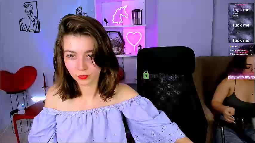 kiki_swan Adult Chat December 2, 2025
