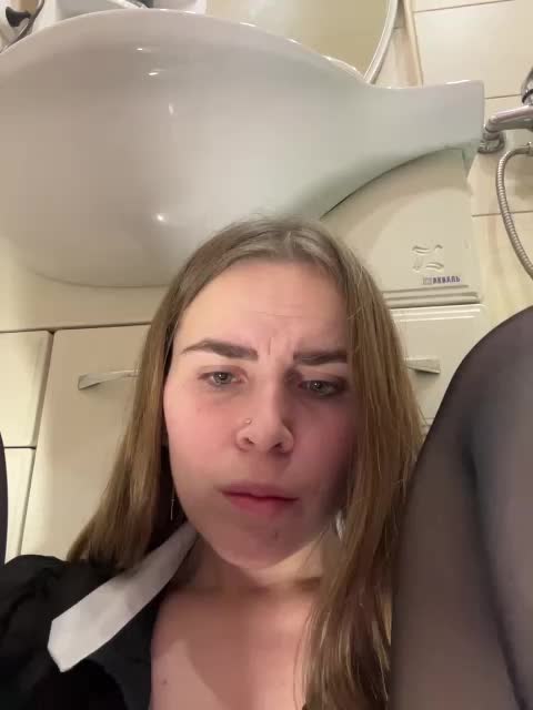 LolaSexxx Adult Chat December 2, 2025