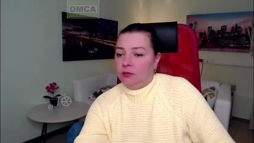 lily_flower7_ Adult Chat December 1, 2025