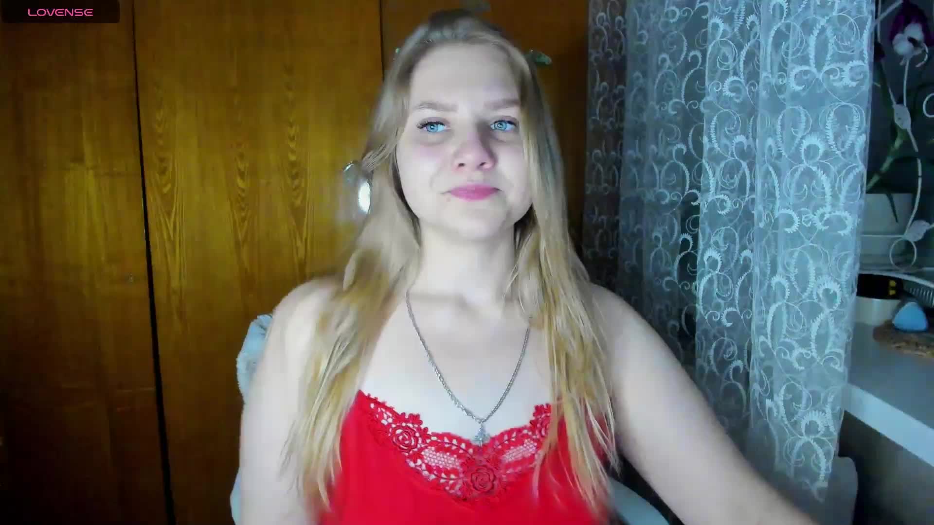 Emma-Frizea Adult Chat December 2, 2025