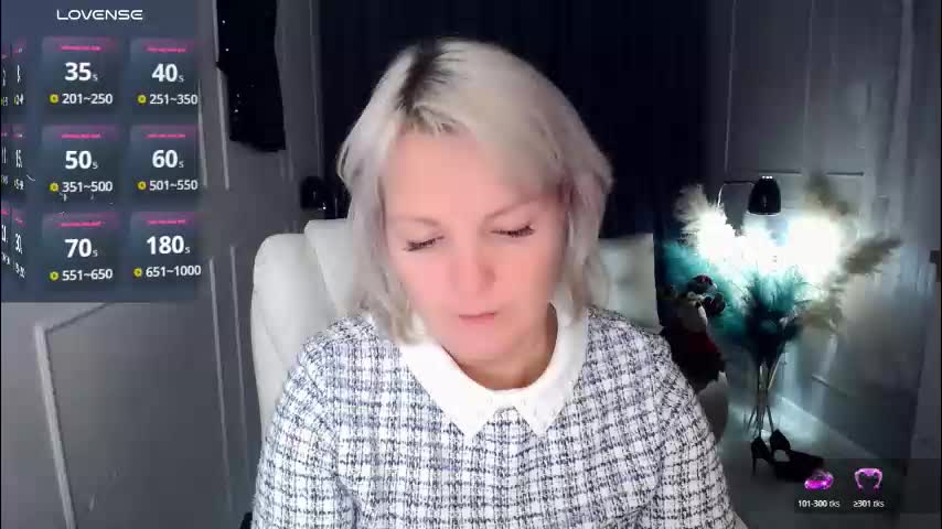 emmmam Adult Chat December 1, 2025