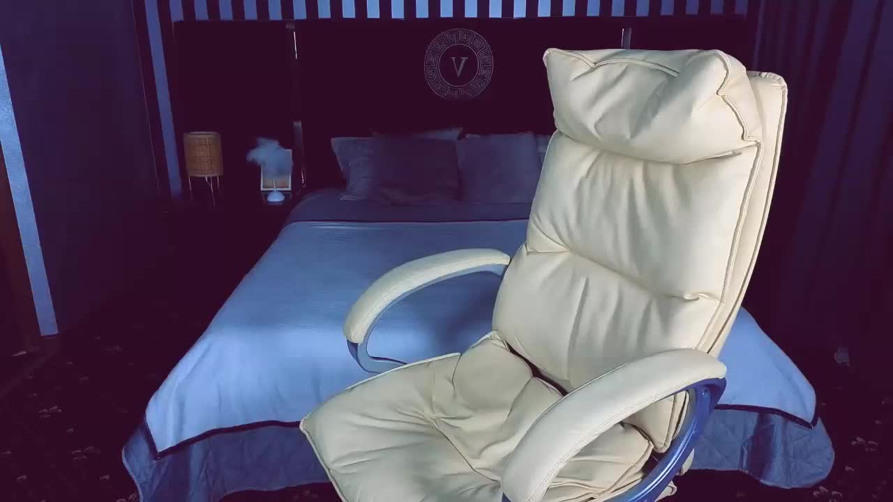 BettyDark Adult Chat December 2, 2025