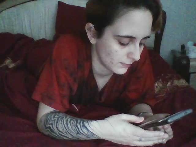 Hotredhead01 Adult Chat December 2, 2025