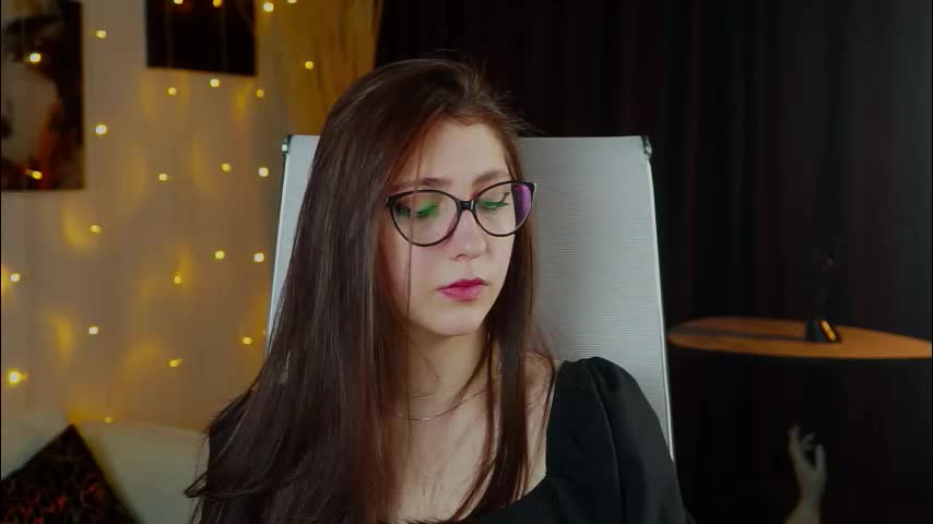 marymillerr Adult Chat December 2, 2025