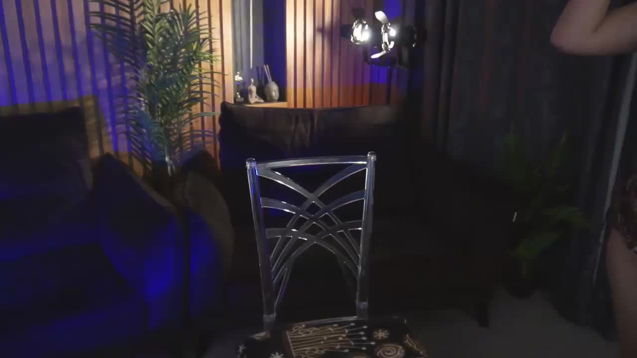 EmilyFontaine Adult Chat December 2, 2025