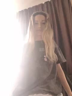 Lola3000 Adult Chat December 2, 2025