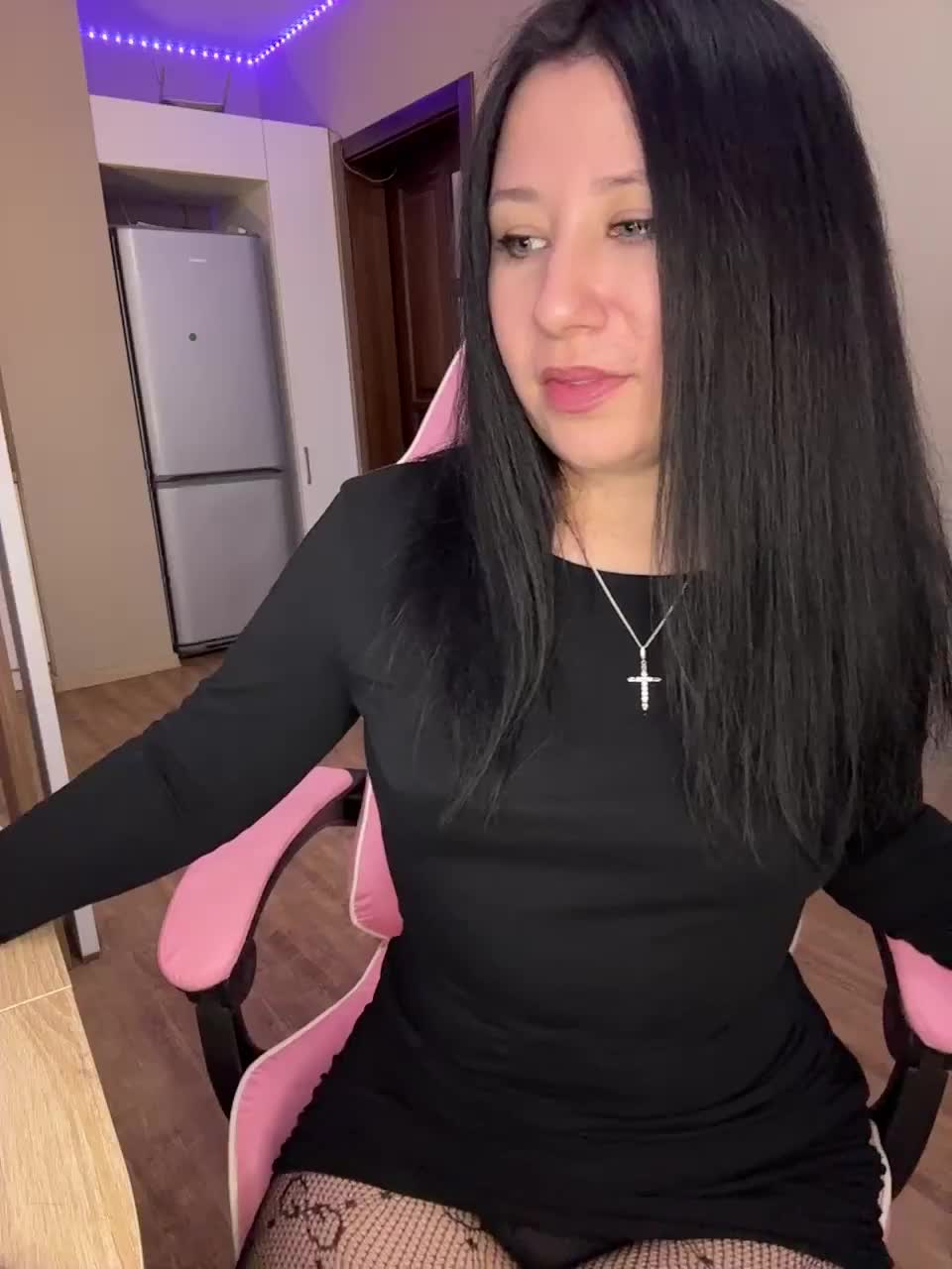 Lune Adult Chat December 2, 2025