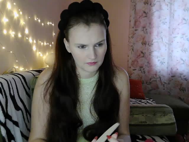 LisaLovHoney Adult Chat December 2, 2025