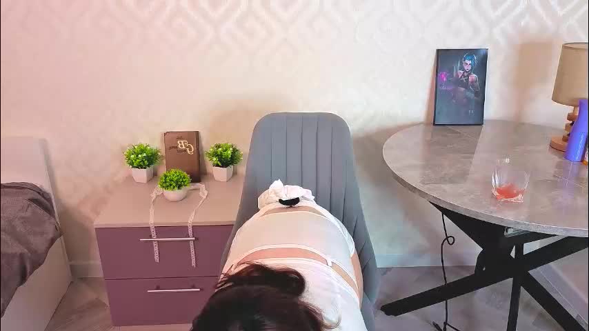 gwendolyndrews Adult Chat December 2, 2025