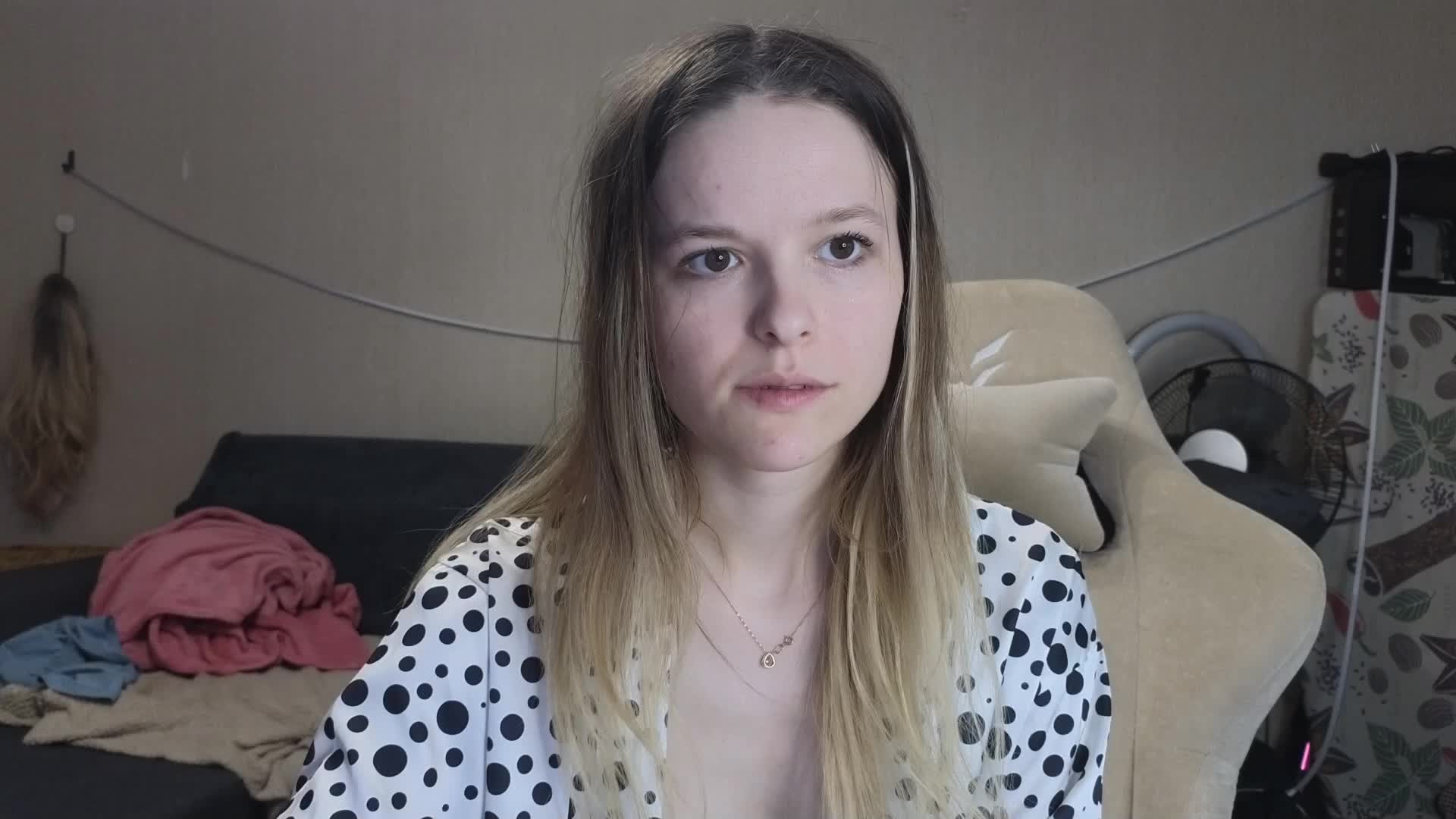 mali- Adult Chat December 2, 2025