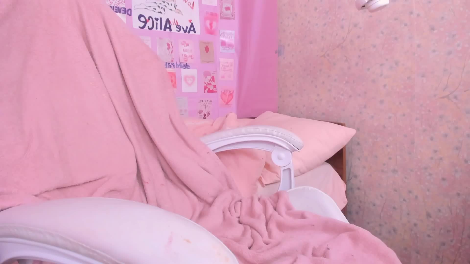 Dark-Willlow Adult Chat December 2, 2025