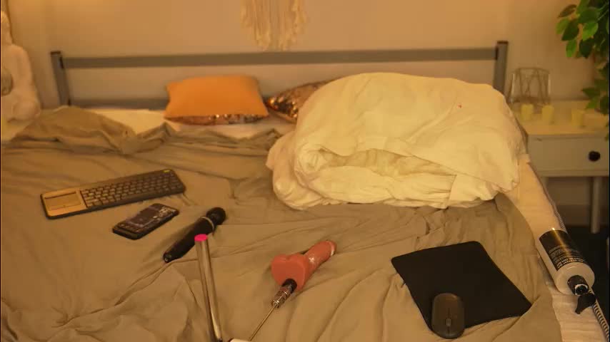 devilss_toy Adult Chat December 2, 2025