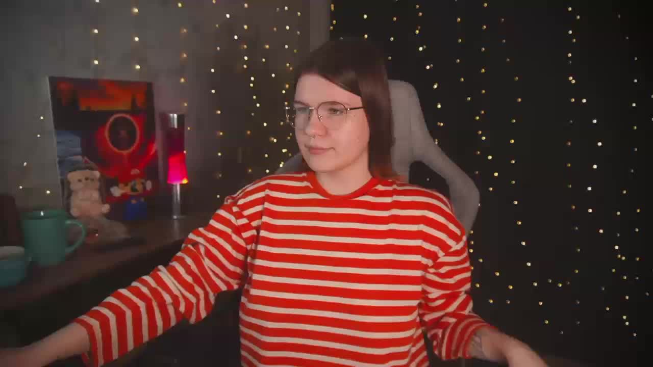 cutesoneckaaa Adult Chat December 2, 2025