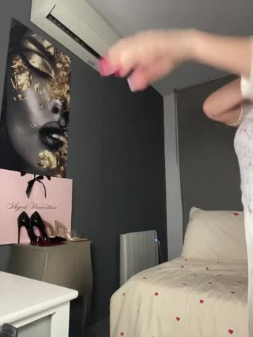 nicole21x Adult Chat December 2, 2025