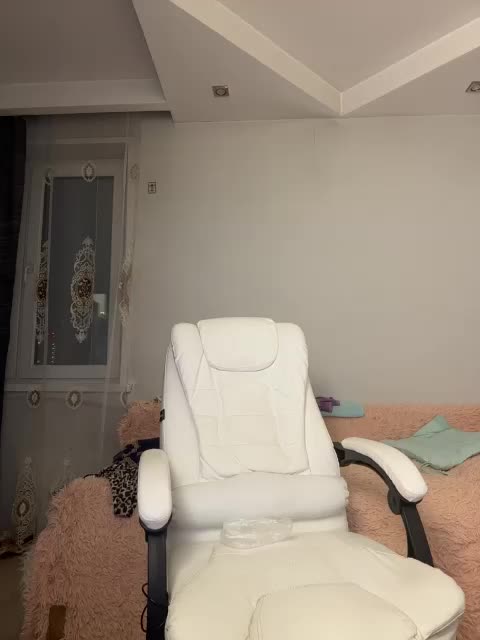 Eva-Bella Adult Chat December 2, 2025