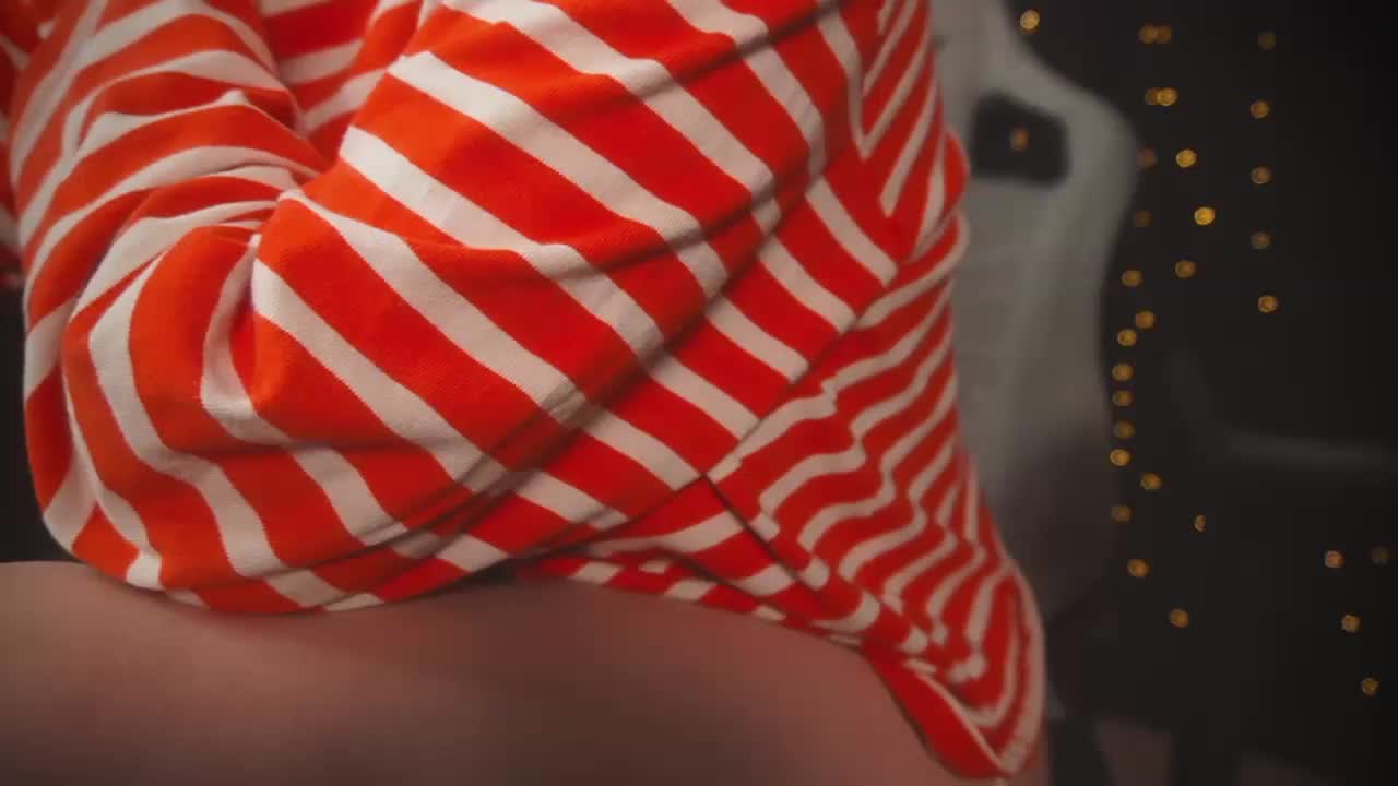 cutesoneckaaa Adult Chat December 2, 2025