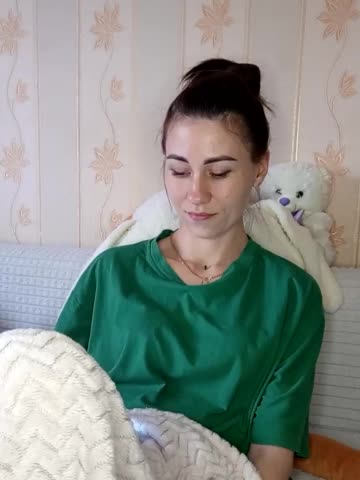 -Feral-Berry- Adult Chat December 2, 2025