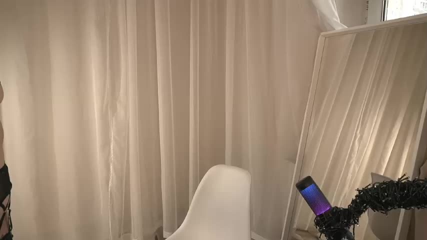 PONI_DI Adult Chat December 2, 2025