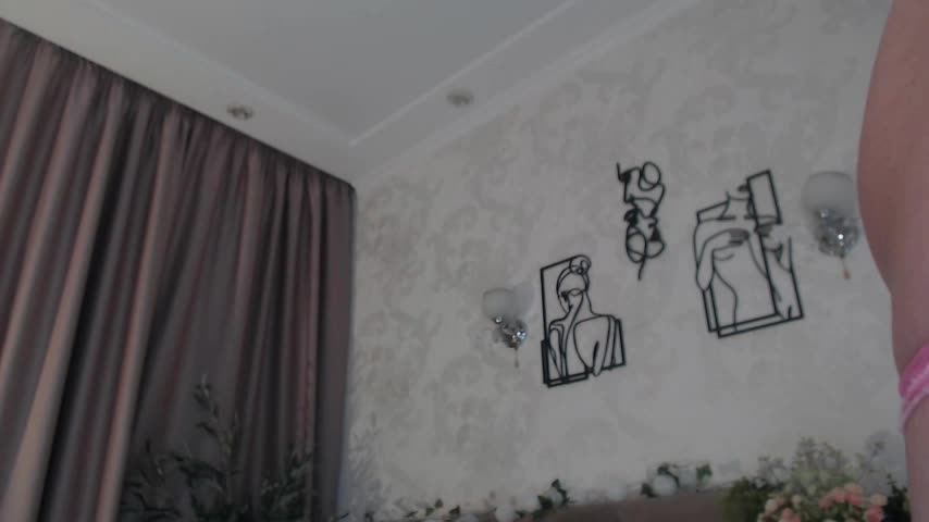 Emilly_angel Adult Chat December 2, 2025