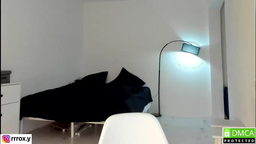 r00xvel Adult Chat December 2, 2025