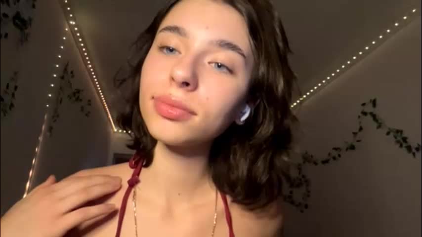 viviennebreihan Adult Chat December 3, 2025